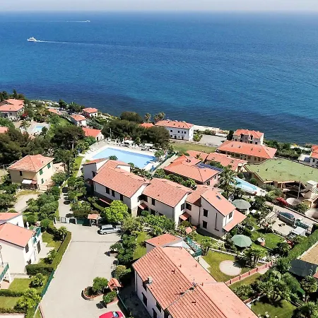 Le Margherita - Slr266 By Interhome Costarainera